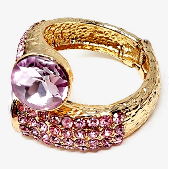 Round Stone Embellished Hinged Bracelet. - Picture 2 of 2